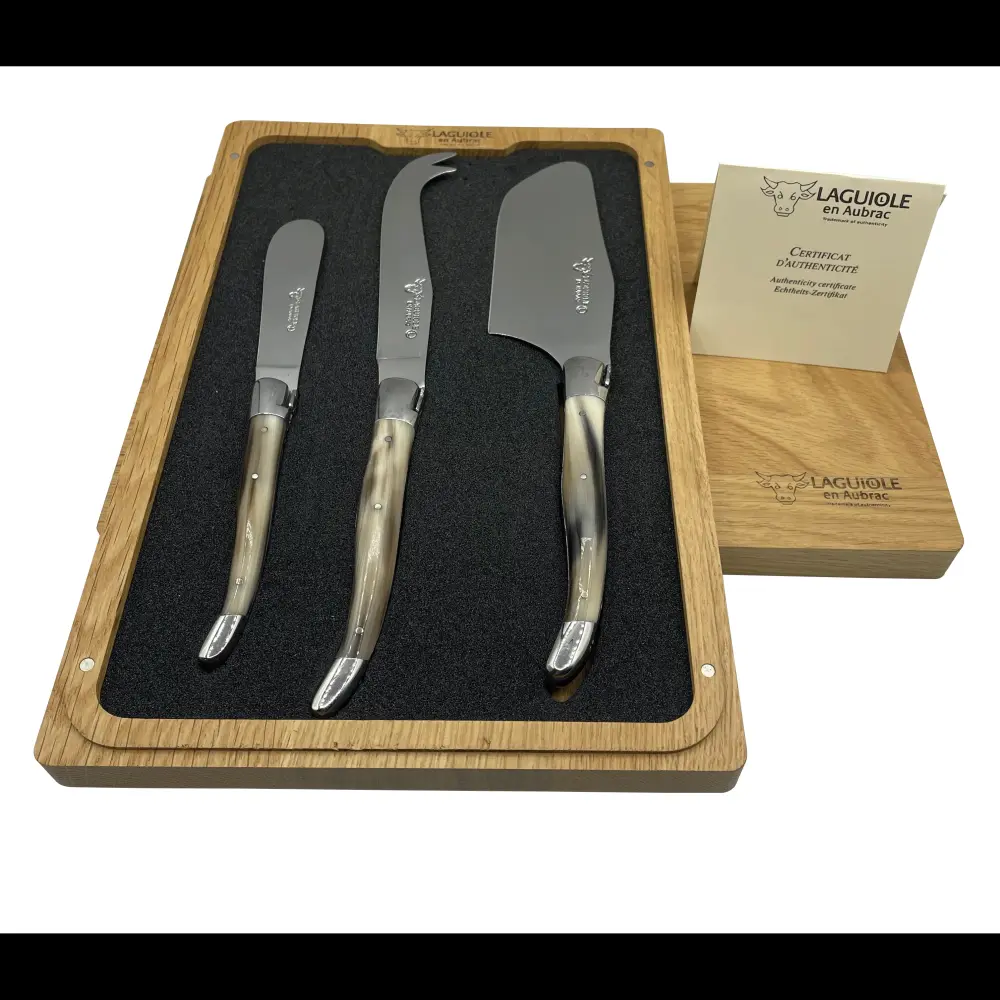 Laguiole en Aubrac Confeccionado mano 3-Piece Cheese Knife Set Solid Horn Handles
