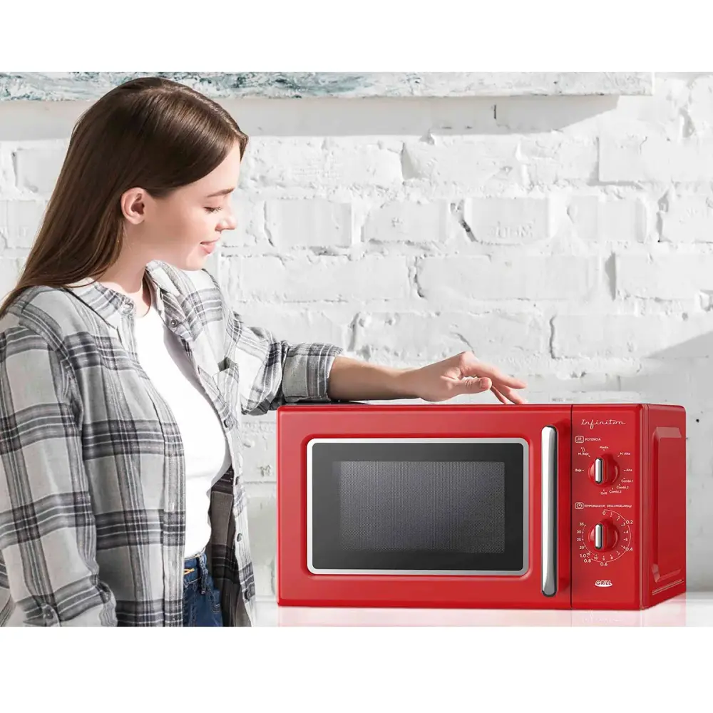 Microondas con grill Infiniton MW-RE20 gama nostálgico 700W 20L rojo