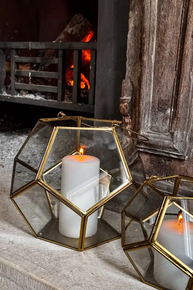 Portavelas De Cristal Dorado Con Diseño De Esfera Mediano